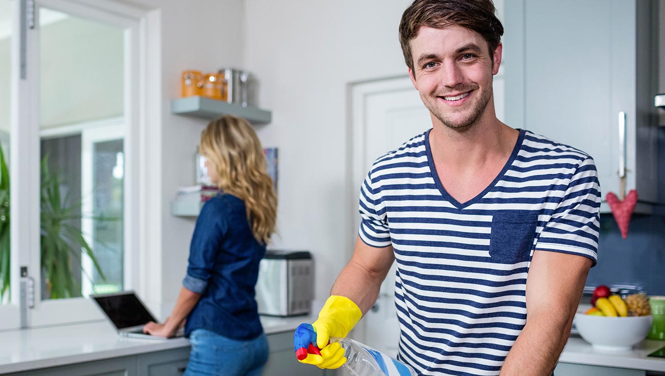 Man cleaning service-14